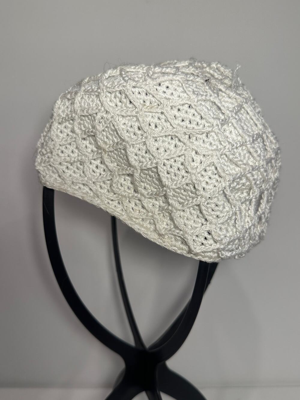 Vintage 1920s Antique Handmade White Crochet Flapper Cloche Skull Beanie Hat OS